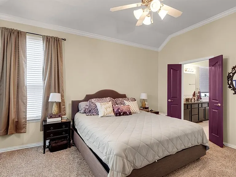 3058 Winterberry Ln — Photo 12