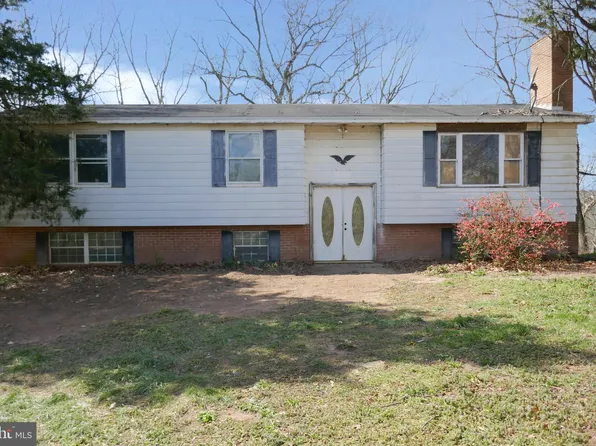 14352 Tollgate Rdg, Hancock, MD 21750