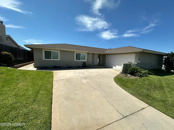 374 Mountain View Dr, Santa Maria, CA 93455