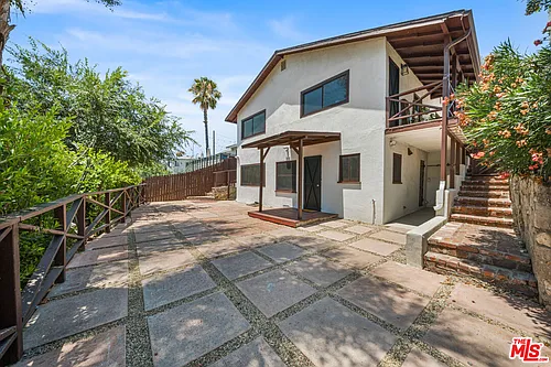 238 Thorne St #A Photo 1
