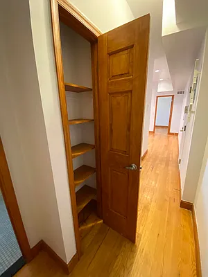 Rented by Citi Nest Group LLC | media 32