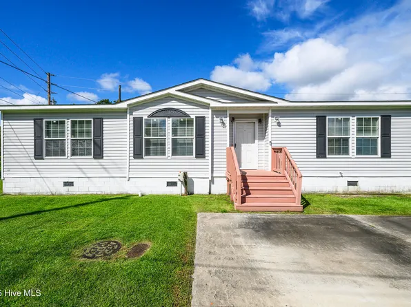 413 Brooks Drive, New Bern, NC 28560