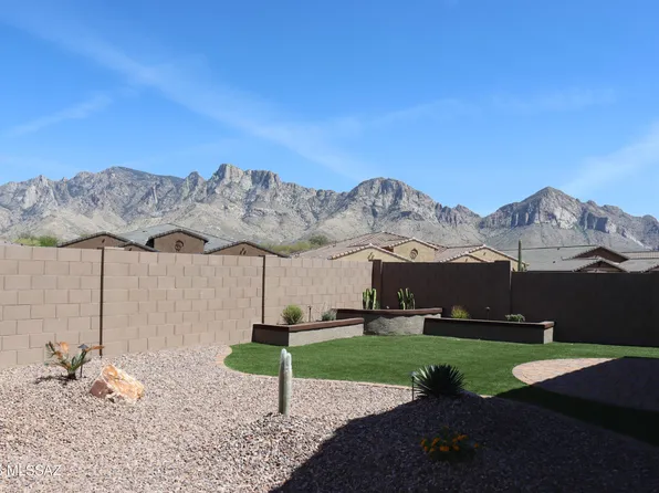 11922 N Silver Village Pl, Oro Valley, AZ 85737