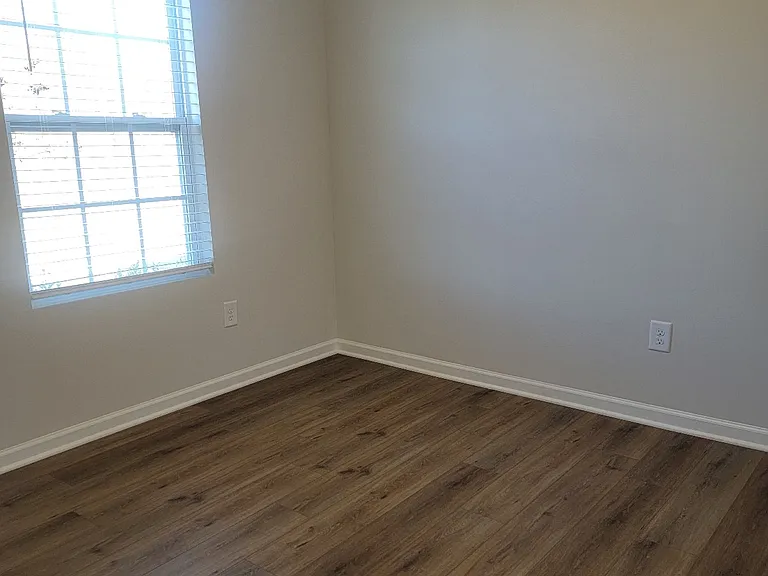 62 Fernhill Ln — Photo 5