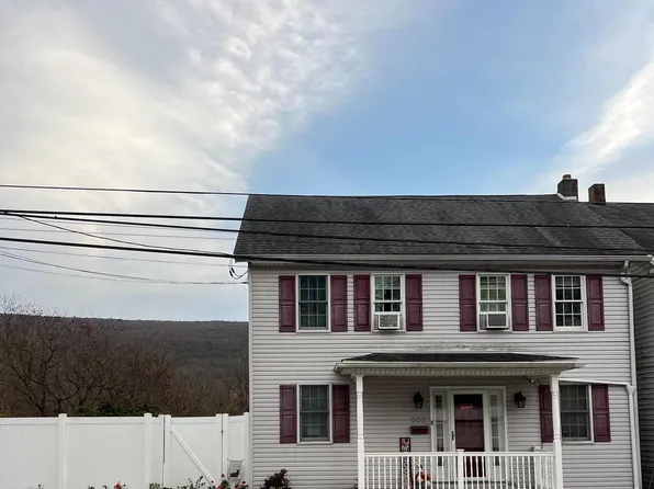 502 W Market St, Williamstown, PA 17098