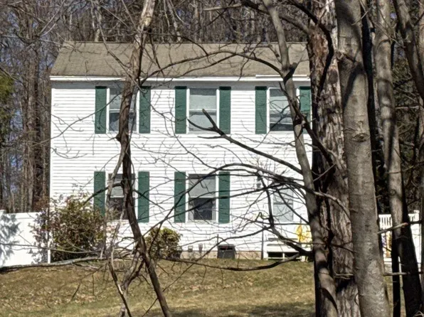 212 Jefferson Dr, Hillsboro, NH 03244