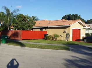 15703 SW 138th Pl, Miami, FL 33177