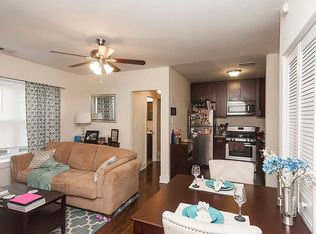 937 W Cornelia Ave APT 304, Chicago, IL 60657