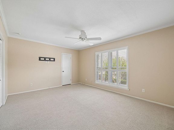 5th image of 2238 S Piney Point Rd APT 204