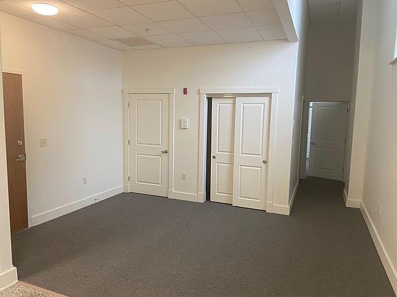2nd image of 215 E Indiana Ave APT 314