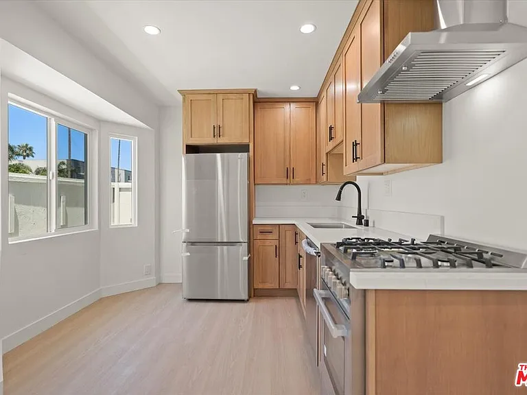 702 Washington Blvd #702 — Photo 6