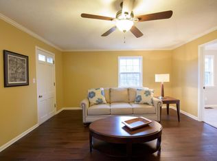 4011 Chenoweth Run Rd, Louisville, KY 40299