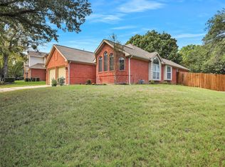4817 Misty Ridge Dr, Fort Worth, TX 76137