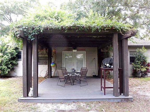5th image of 225 Tangelo Ave