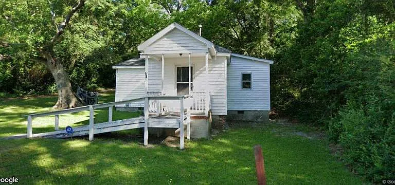217 Tillman St — Photo 1