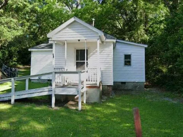 217 Tillman St, Camden, SC 29020