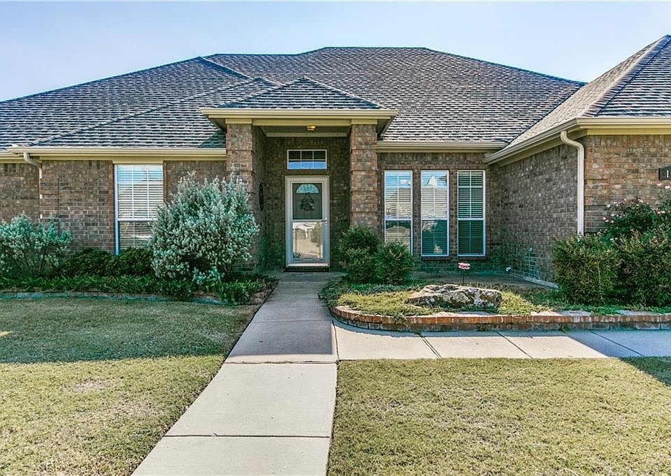 1st image of 1072 Meadow Hill Dr