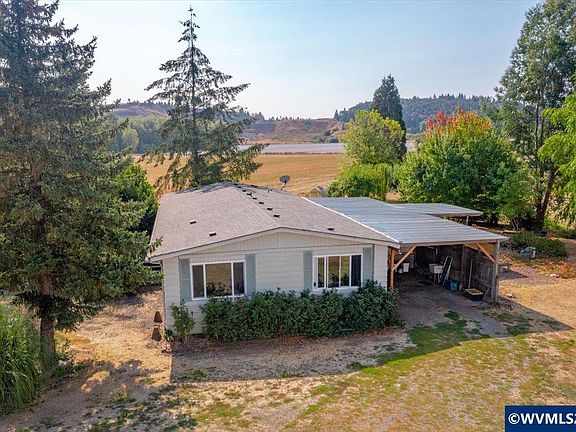 4th image of 10120 SE Stockhoff Rd