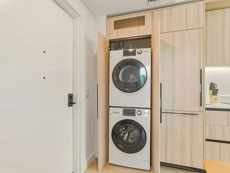 Washer/Dryer