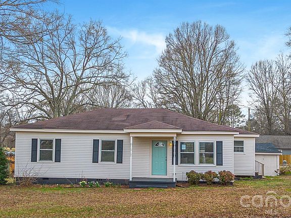 2nd image of 109 Barrett Rd