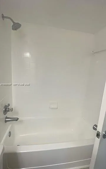 9943 Nob Hill Pl #9943 — Photo 10