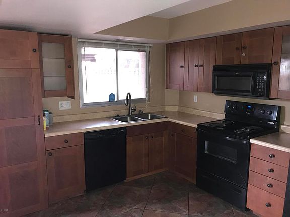 4th image of 6759 N 44th Ave