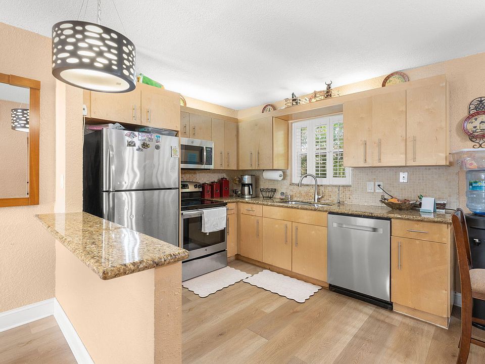 1st image of 2221 FILLMORE Street #2221-2223