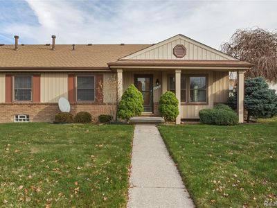 24532 Greenhill Rd, Warren, MI, 48091