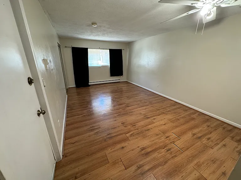 135A Winthrop St #4 — Photo 1