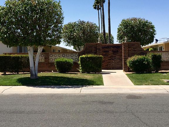 3rd image of 10903 W Santa Fe Dr
