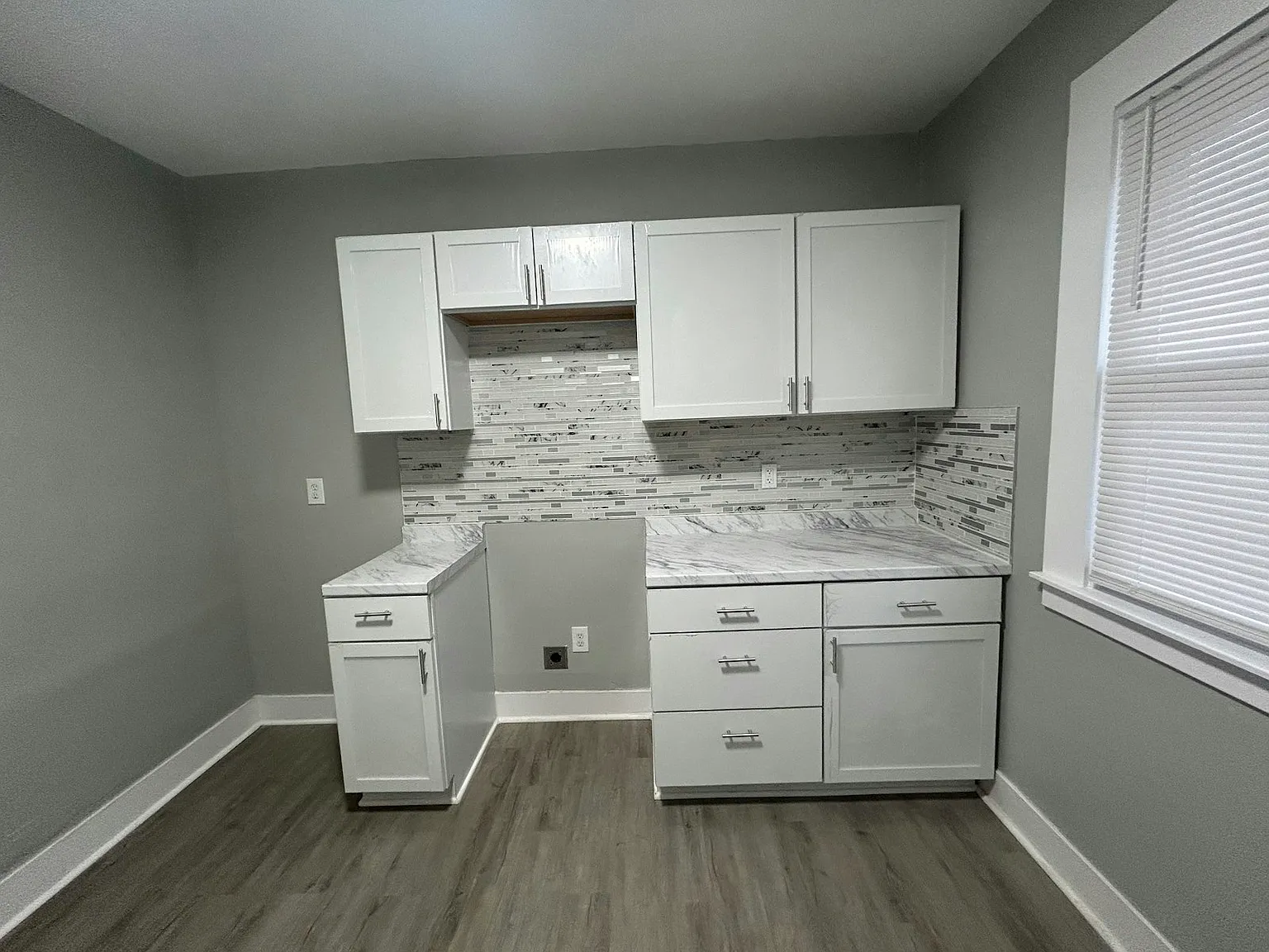 1933 Taylor Street, Unit 2 — Photo 4