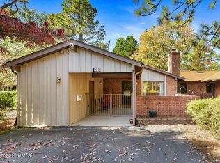 201 Bentwood Ln, Southern Pines, NC 28387