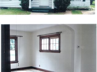 703 S 15th St, Escanaba, MI 49829