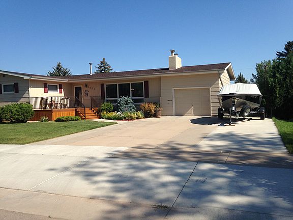 

Driveway and RV parking