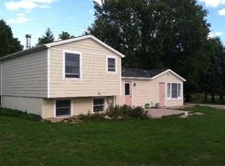 4265 Dexter Townhall Rd, Dexter, MI 48130