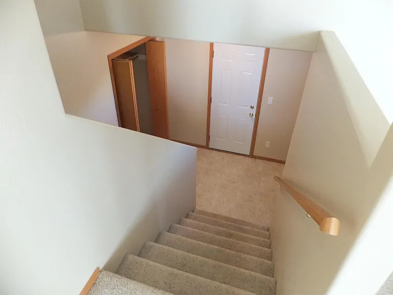 8430 Sage Dr — Photo 7