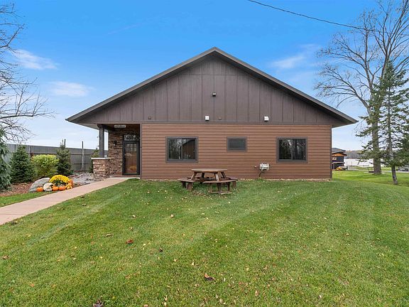 3rd image of 6000 Birch Point Rd