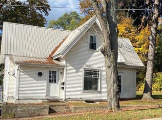 303 Medina St, Lodi, OH 44254