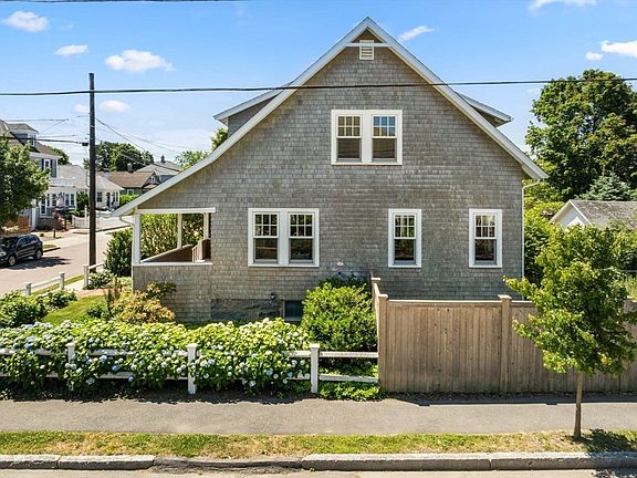 4th image of 65 Narragansett Rd