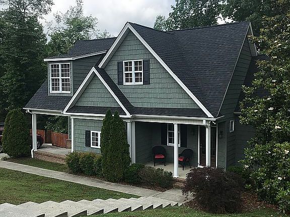3rd image of 97 Pleasant Dr