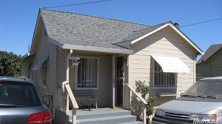 1st image of 1638 Gilchrist Ave