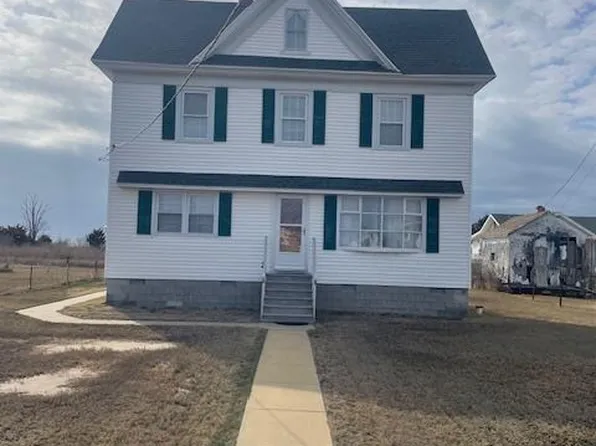 16386 W Ridge Rd, Tangier, VA 23440