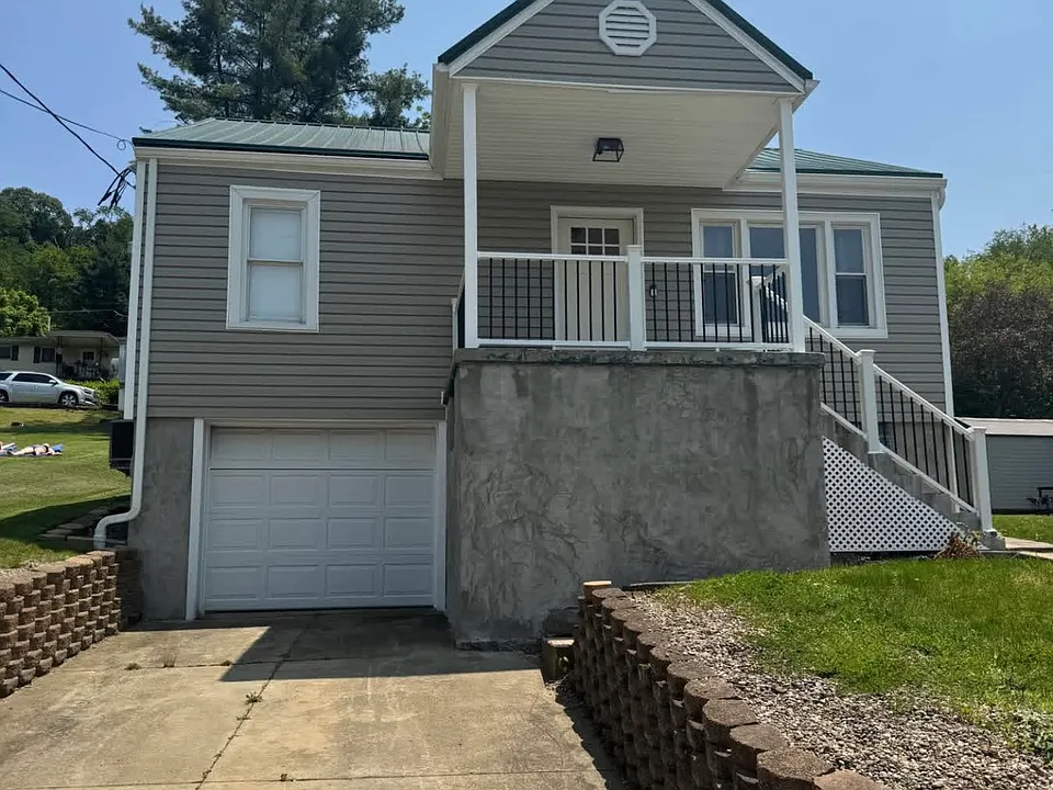 210 Frazier Ave