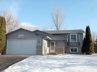 401 Iris Ln SW, Saint Michael, MN 55376