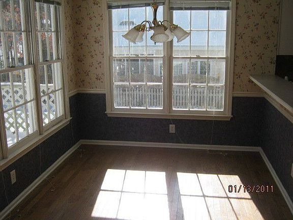 4th image of 3502 Loch Ct