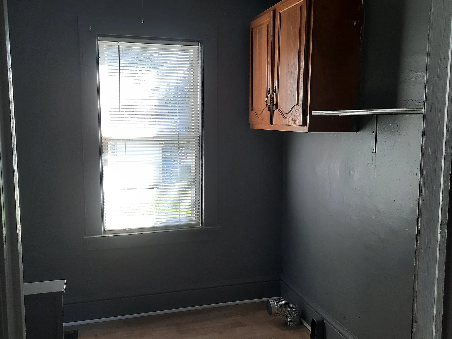 3 bed, 1400 sqft, $1,250 — Photo 2