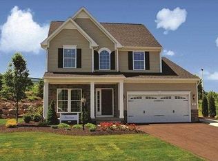 9 Middlebury Ln, Lancaster, NY