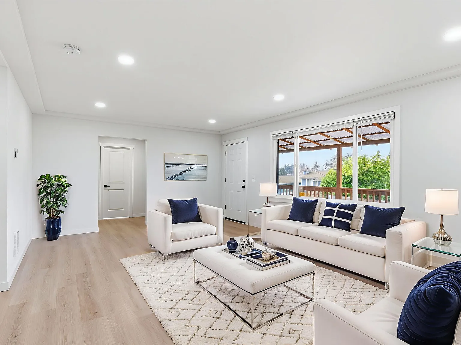 5801 S Cushman Ave — Photo 3