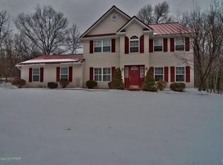 319 Fall Creek Ter, Stroudsburg, PA 18360