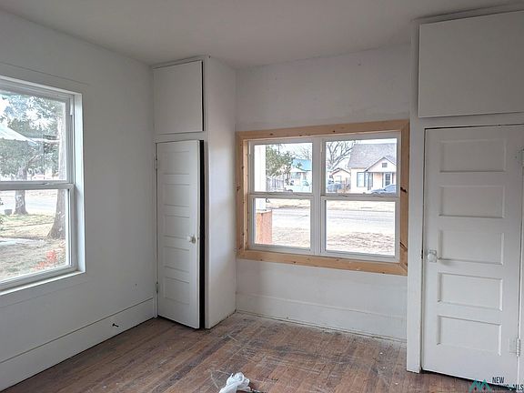 4th image of 509 S Avenue A